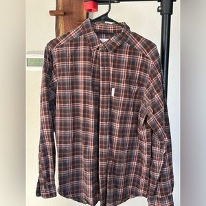Men’s Columbia size small button down shirt